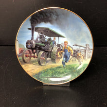 Load image into Gallery viewer, Farmland Memories "Thresher's Here" by Mort Kunstler Plate #D3284 Danbury Mint Collectors Plate
