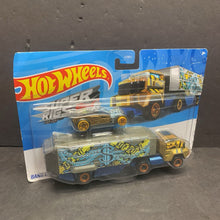 Load image into Gallery viewer, Bank Roller Super Rigs Truck, Trailer, &amp; Car (NEW)
