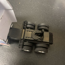 Load image into Gallery viewer, Richard Petty STP NASCAR Racing Champions Diecast Truck &amp; Trailer 1991 Vintage Collectible
