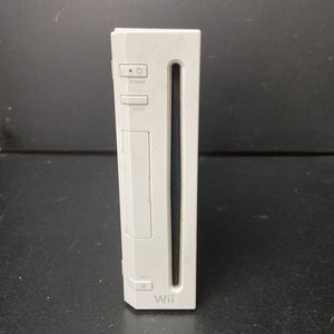 Game Console Model #RVL-001 w/Gamecube Ports