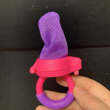 Load image into Gallery viewer, Fresh Food Mesh Feeder Teether
