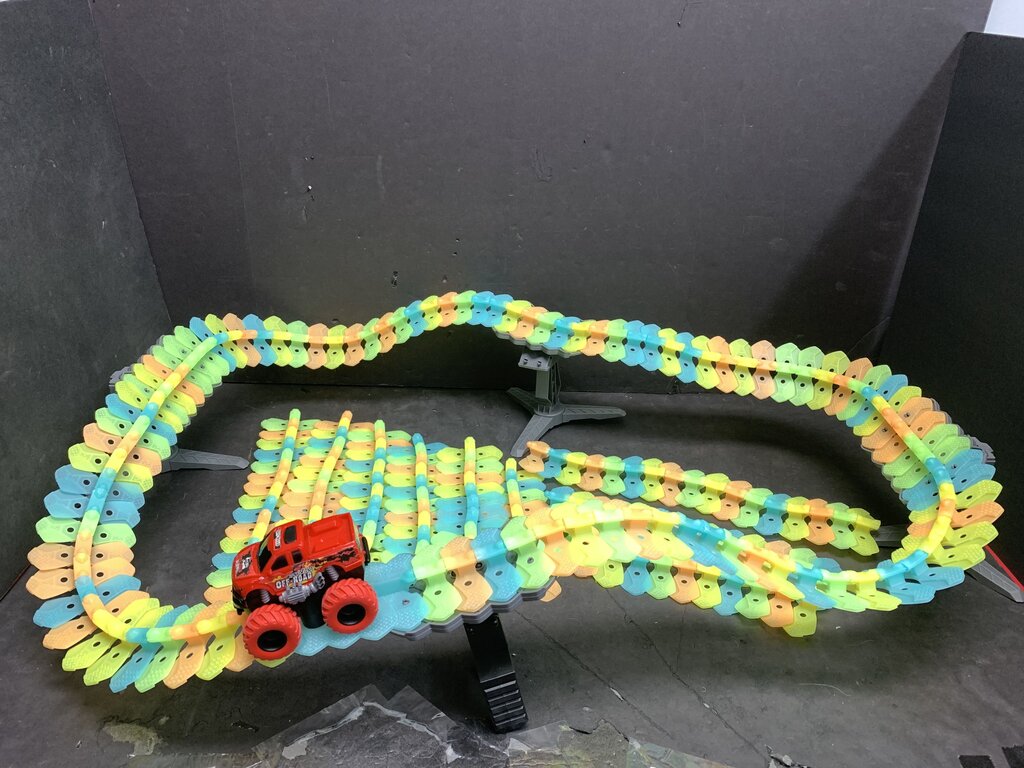 Glow in the Dark Car Raceway Track w/Truck Battery Operated