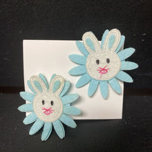 Load image into Gallery viewer, 2pk Bunny Hairbow Clips
