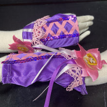Load image into Gallery viewer, Rapunzel Arm Gloves

