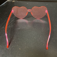 Load image into Gallery viewer, Girls Heart Sunglasses
