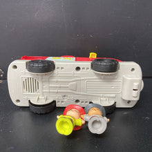 Load image into Gallery viewer, Firetruck w/Figures Battery Operated
