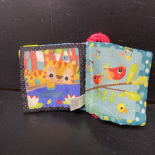 Load image into Gallery viewer, Animal Sensory Soft Book
