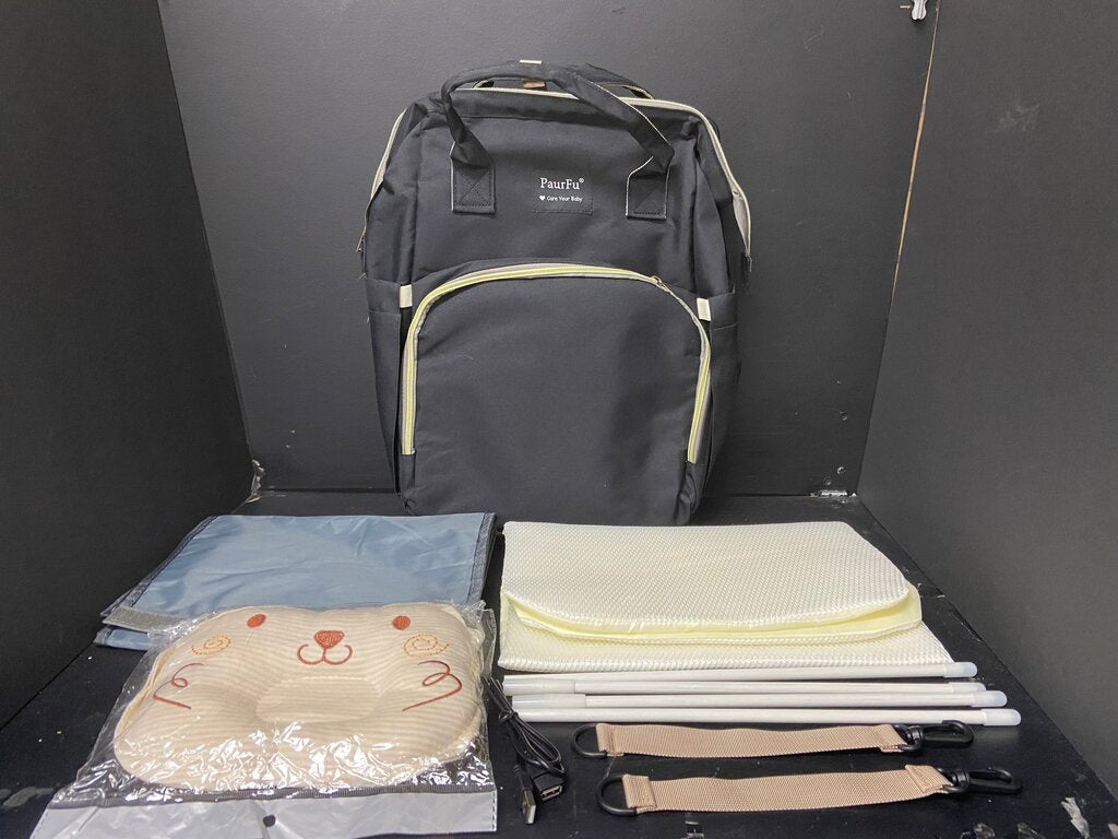 Diaper Bag Backpack w/Changing Station (NEW) (Paurfu)