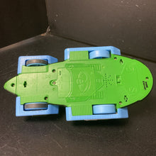 Load image into Gallery viewer, Gekko Mobile Light-Up Racer Car Battery Operated
