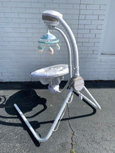 Load image into Gallery viewer, Comfy Cloud Cradle n&#39; Swing Battery Operated
