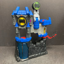 Load image into Gallery viewer, Imaginext Wayne Manor Batman Batcave Battery Operated
