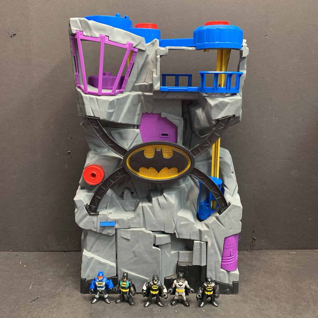 DC Super Friends Imaginext Batcave Battery Operated
