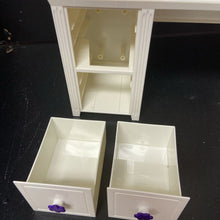 Load image into Gallery viewer, Desk for 18&quot; Dolls

