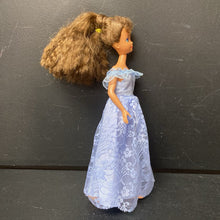 Load image into Gallery viewer, Romantic Wedding Flower Girl Doll 1987 Vintage Collectible
