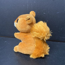 Load image into Gallery viewer, Squire the Squirrel Beanie Boo
