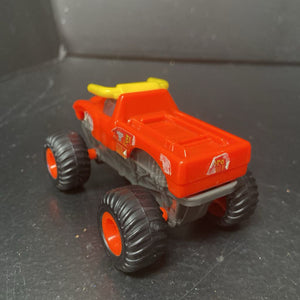2pk Plastic Monster Trucks