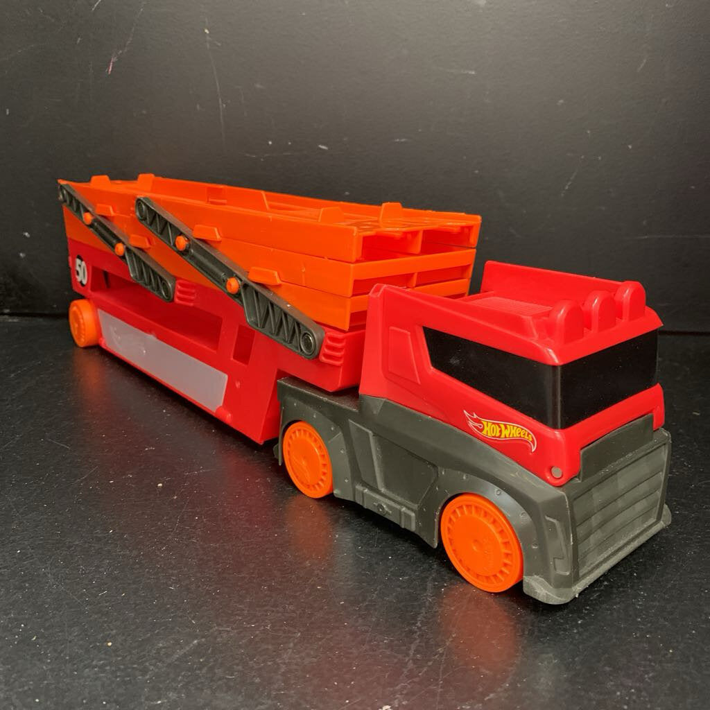 Mega Car Hauler Truck