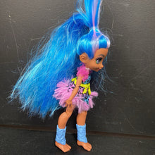 Load image into Gallery viewer, Tella Doll w/Pet &amp; Accessories (Cave Club)
