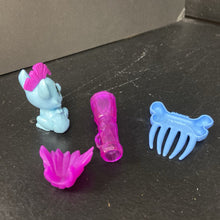 Load image into Gallery viewer, Tella Doll w/Pet &amp; Accessories (Cave Club)
