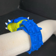 Load image into Gallery viewer, Vipora Snake Wraptiles Battery Operated
