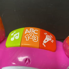 Load image into Gallery viewer, DJ Bouncin&#39; Beats Battery Operated
