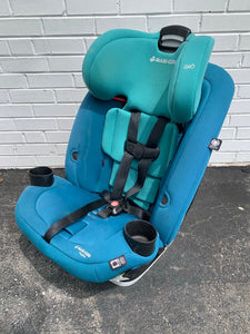 Magellan 5-in-1 Convertible Car Seat (Maxi Cosi)