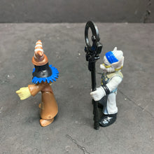 Load image into Gallery viewer, 2pk Imaginext Rita Repulsa &amp; Finster Figures w/Weapon
