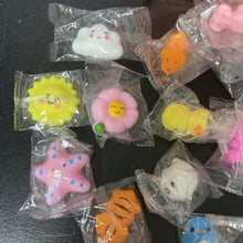 Load image into Gallery viewer, 17pc Mochi Sensory Squishy Toys (NEW)

