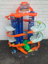 Load image into Gallery viewer, City Ultimate Garage Car Raceway Track
