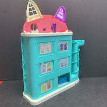 Load image into Gallery viewer, Gabby&#39;s Purrfect Dollhouse wAccessories Battery Operated (Gabby&#39;s Dollhouse)
