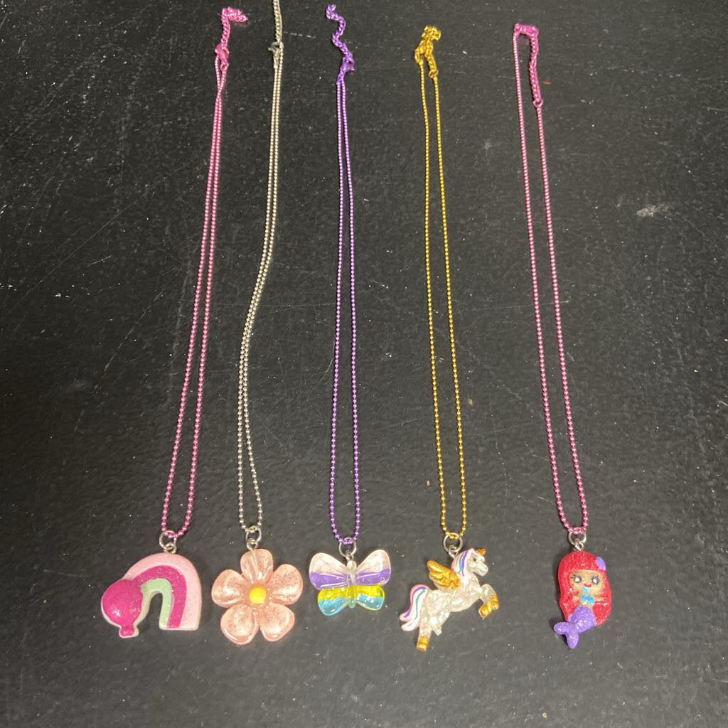 5pk Necklaces