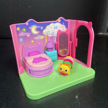 Load image into Gallery viewer, Pillow Cat Sweet Dreams Bedroom w/Accessories (Gabby&#39;s Dollhouse)
