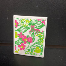 Load image into Gallery viewer, Compact Mirror (Estee Lauder x Lilly Pulitzer)

