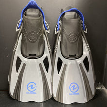 Load image into Gallery viewer, Snorkel &amp; Fins Set (U.S. Divers)
