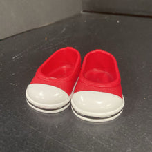 Load image into Gallery viewer, Shoes for 18&quot; Doll
