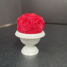 Load image into Gallery viewer, Pot of Roses for 18&quot; Doll
