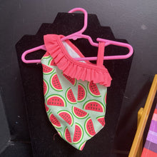 Load image into Gallery viewer, Day at the Beach Chair w/Accessories for 18&quot; Doll
