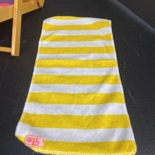 Load image into Gallery viewer, Day at the Beach Chair w/Accessories for 18&quot; Doll
