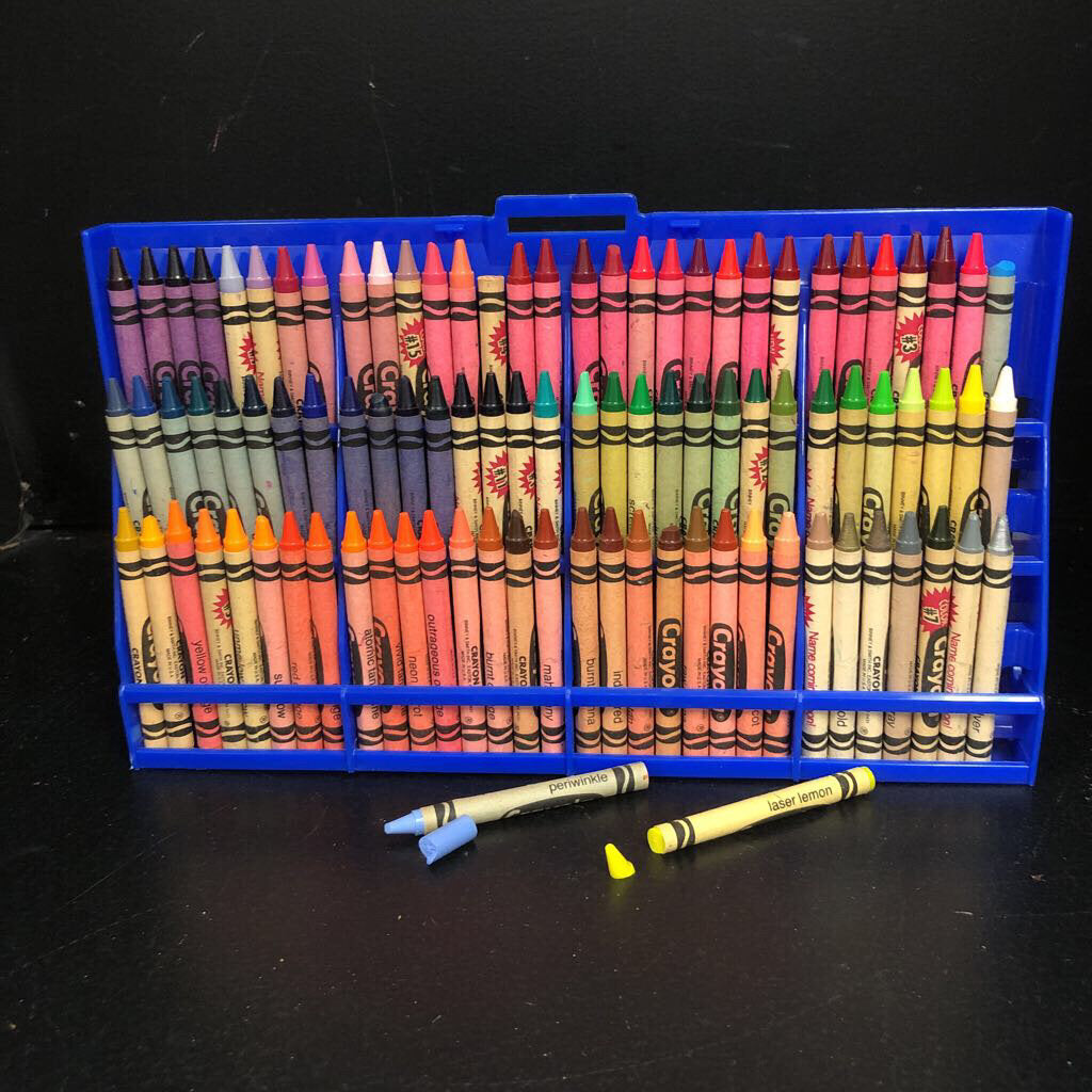 Crayon Carrying Case w/Crayons
