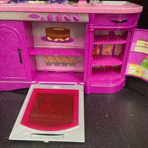 Glam Kitchen