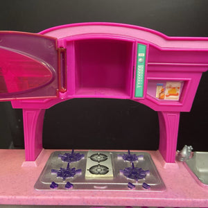 Glam Kitchen