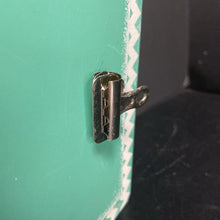 Load image into Gallery viewer, Chevron Wooden Clipboard Picture Frame
