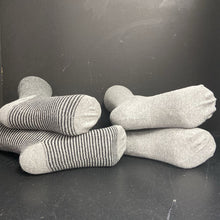 Load image into Gallery viewer, Boys 2pk Socks
