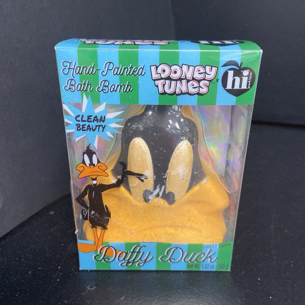 Daffy Duck Hand-Painted Bath Bomb(NEW)