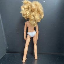 Load image into Gallery viewer, Doll (Best Friends Club)
