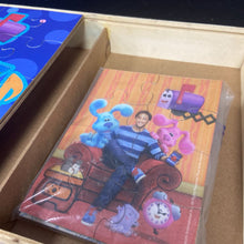 Load image into Gallery viewer, 5pk Puzzles w/Wooden Case
