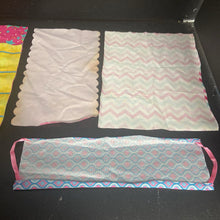 Load image into Gallery viewer, Bedding Set
