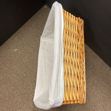 Load image into Gallery viewer, Basket w/Cloth Inside
