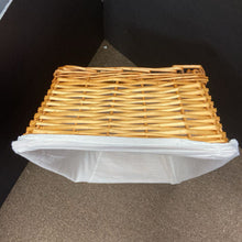 Load image into Gallery viewer, Basket w/Cloth Inside
