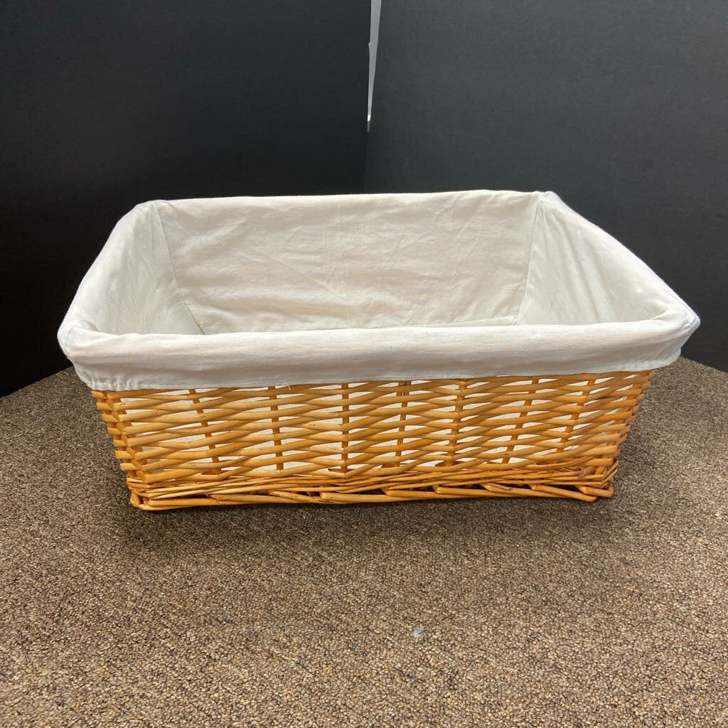 Basket w/Cloth Inside
